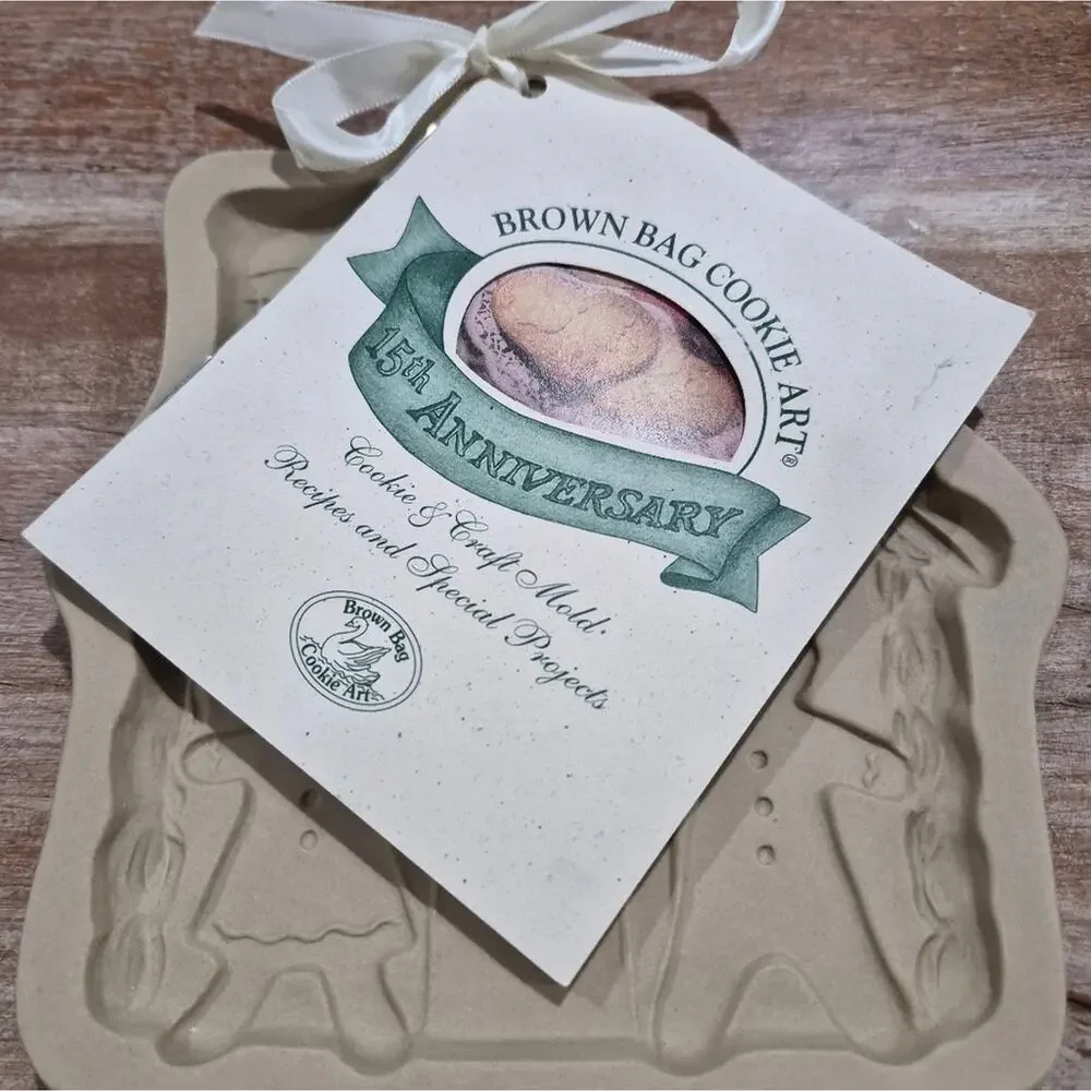 Vintage 1996 Brown Bag Cookie Artt Gingerbread House Cookie Mold With Recipes